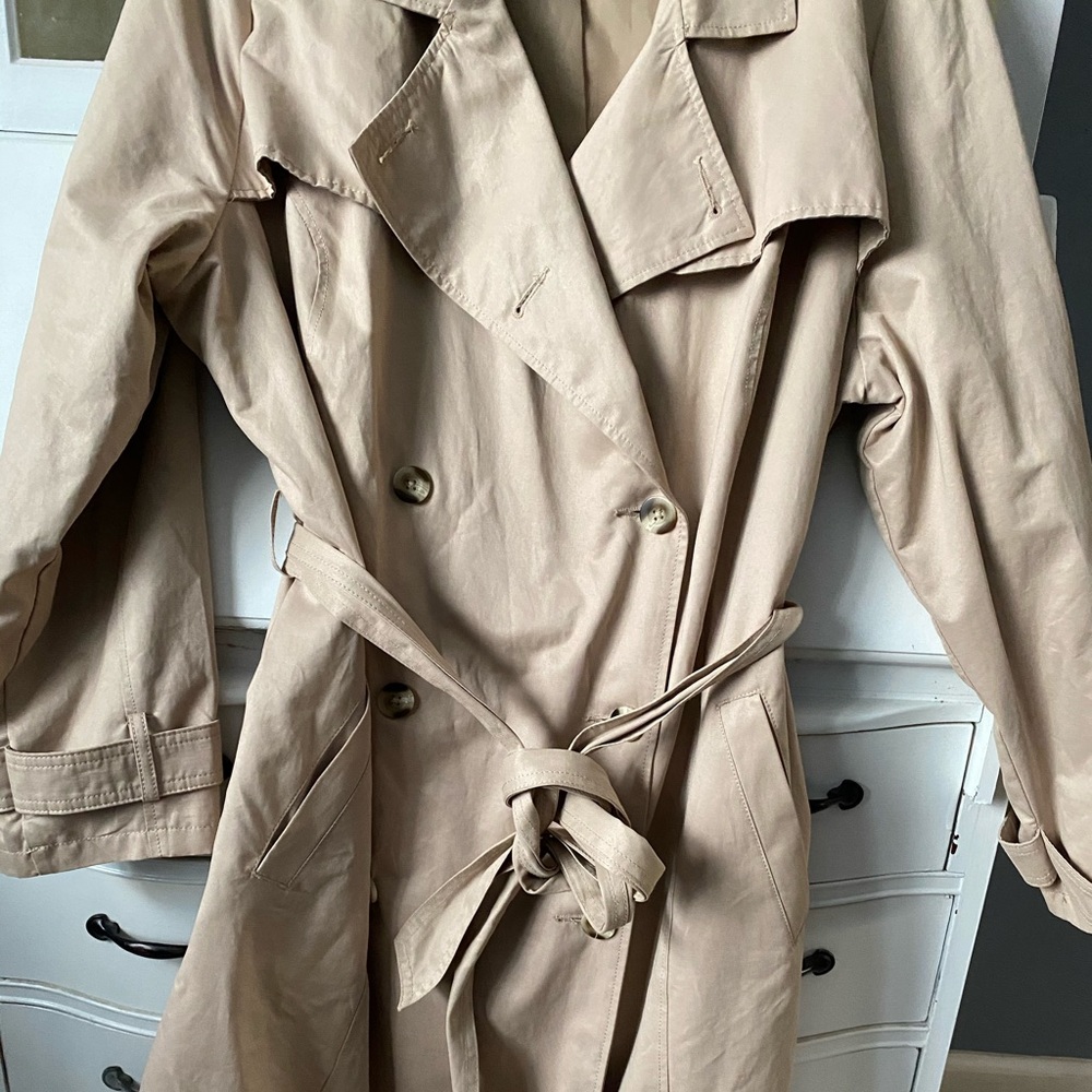 Ava & Viv women’s rain coat